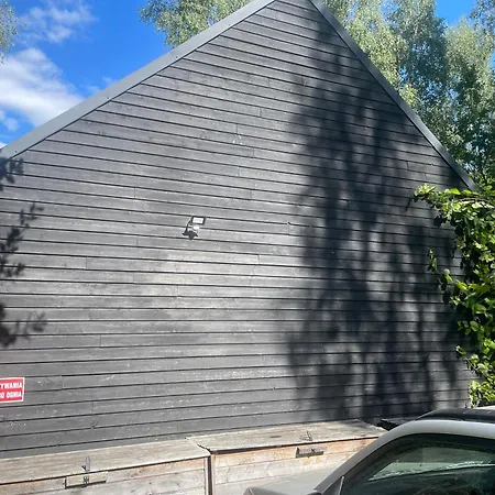 شقة Biodomek تشوسزشنو